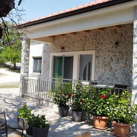 Apartment Anica Kuk Стариград-Пакленица Екстериор снимка